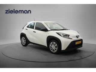 Toyota Aygo 1.0 VVT-i MT - Carplay, adaptive Cruise, Airco