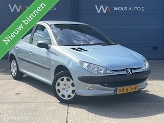 Peugeot 206 1.6-16V Gentry / AUTOMAAT / ZIE TEKST!