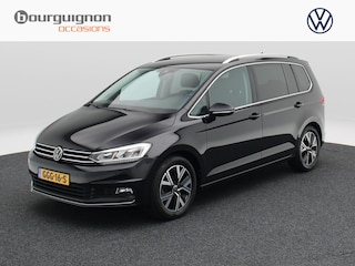 Volkswagen Touran 1.5 TSi 150Pk Highline 7p | Stoelverwarming | Adaptive Cruise | Camera | Climatronic | Navigatie | Carplay | 17 Inch | 30.754 Km !!