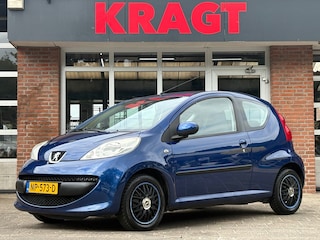 Peugeot 107 1.0-12V XR- airco - radio - netjes