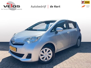 Toyota Verso-S 1.3 VVT-i Comfort Plus, Trekhaak, Parkeersensoren A, Allseason, Stoelverwarming, Cruise, Camera, etc...