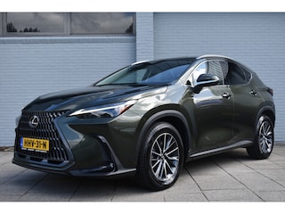 Lexus NX 450h+ AWD Luxury Line Limited Automaat 309pk | PDC | BSM | 360 Camera | Head-up display | Stoel ventilatie |