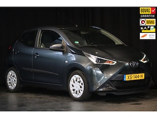 Toyota Aygo 1.0 VVT-i x-play / NAP / ORIG. NL- AUTO / AIRCO / CAM. / CARPLAY