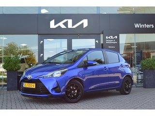 Toyota Yaris 1.0 VVT-i Comfort | Airco | Bluetooth | Rijbaan Assistentie | Privacy Glass |