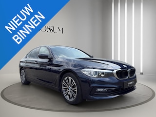 BMW 530 e iPerformance | Leder | Sportstoelen | Sfeer | Camera | Parksenors V+A | 18" |