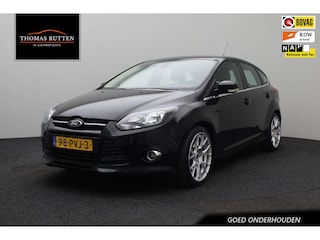 Ford Focus 1.6 EcoBoost First Edition 2011 | Goed Onderhouden | Airco | Trekhaak | Cruise Control | Stoelverwarming | Voorruit Verwarming | Elektrische Verstelbare Stoel | Boekjes | 2 Sleutels | Nationale Autopas