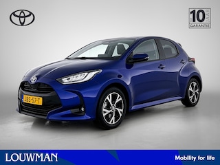 Toyota Yaris 1.5 Hybrid 115 Dynamic Comfort Pack | BTW voertuig | Dodehoek detectie | Stoel+stuurverwarming | Draadloze telefoonlader | Apple CarPlay/Android Auto | Cruise control Adaptive |