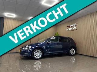 Volkswagen Golf 1.0 TSI Business Edition Connected * Trekhaak / Navigatie / Camera / NL Auto *
