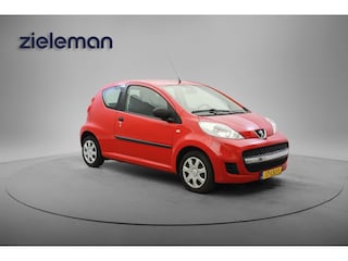 Peugeot 107 1.0 12V XR - Nieuwe APK!