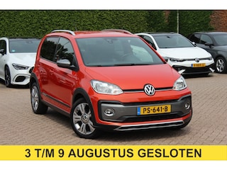 Volkswagen Up 1.0 BMT cross up! / NL Auto! / 1e Eign. / Camera / Navi. by App / 16'' / Getint glas / Stoelverwarming / DAB / Cruise Control / Climate Control
