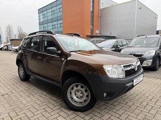 Dacia Duster 1.6 Benzine | Trekhaak| Lage km's | Hoge instap