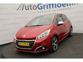Peugeot 208 1.2 PureTech Première keurige 5-deurs met panoramadak