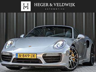 Porsche 911 Cabrio 3.8 Turbo S | Keramische Remmen | Carbon Inleg | 18 Wegs Adaptieve Sportstoelen + Memory | Achterasbesturing | Bose | Camera | Sport Chrono | Stoel + Stuurverwarming |