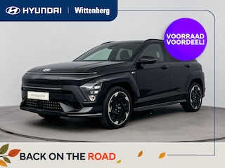Hyundai Kona N Line Sky 64.8 kWh | Apple Carplay/Android Auto | Lichtmetalen wielen 5-spaaks 19" N Line| N Line exterieur | Nieuw snel leverbaar