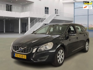 Volvo V60 1.6 T3 Kinetic Airco Cruise Leder Navi PDC Xenon