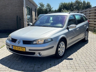 Renault Laguna Grand Tour 2.0-16V Dynamique | nieuwe apk | trekhaak | airco | inruilkoopje !