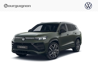 Volkswagen Tayron R-Line Edition 1.5 eHybrid 204 PK | Trekhaak| Panoramadak | Head-Up Display | 360 Camera | Adaptieve Cruise Control |
