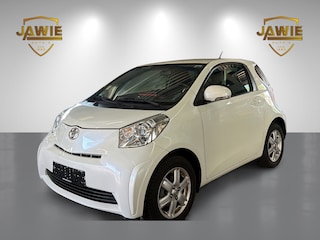 Toyota iQ 1.0 VVTi Aspiration Pearl