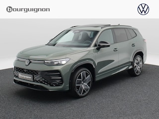 Volkswagen Tayron R-Line Edition 1.5 eHybrid 204 PK | Trekhaak| Panoramadak | Head-Up Display | 360 Camera | Adaptieve Cruise Control |