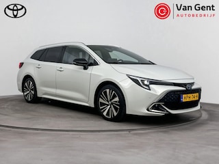 Toyota Corolla Touring Sports Hybrid 140 Dynamic | Apple Carplay / Android Auto | Stoelverwarming | Parkeersensoren voor/achter | Adaptive Cruise | Keyless | Clima | Camera | Full LED | 17 inch