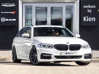 BMW 5-serie Touring 530i High Executive