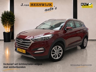 Hyundai Tucson 1.7 CRDi Comfort Airco (automatisch) | Trekhaak | stoelverwarming | set winterbanden met lichtmetalen velgen
