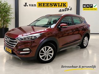 Hyundai Tucson 1.7 CRDi Comfort Airco (automatisch) | Trekhaak | stoelverwarming | set winterbanden met lichtmetalen velgen