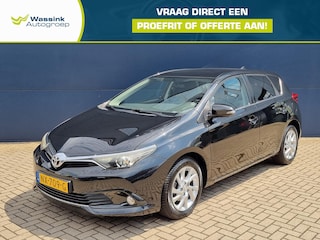 Toyota Auris 1.2T Trend | Camera | Climate Control | Navigatie | Trekhaak | All Season Banden | Panoramadak |