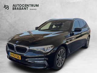BMW 5-serie Touring 530i High Executive (Goed OndH, Trekhaak, 360 Camera, Navi, Stoel/stuur VerW, Camera, Comfort Stoelen, Etc)