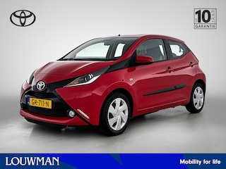 Toyota Aygo 1.0 VVT-i x-play | Dealer onderhouden | Airco | Achteruitrijcamera | Elektrische ramen voor | Elektrisch verstelbare buitenspiegels |