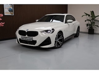 BMW 2-serie Coupé 220i Panoramadak | M-Sport | B.T.W. | HIFI