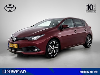 Toyota Auris 1.8 Hybrid Dynamic Go | Dealer onderhouden | Stoelverwarming | Navigatie | Climate Control | Cruise Control | Achteruitrijcamera | DAB | 17" Velgen |