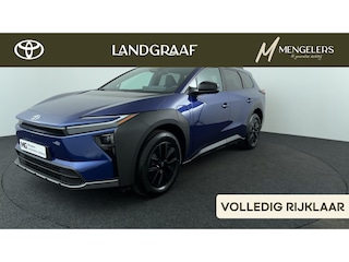 Toyota bZ4X Touring Executive AWD 75 kWh Genoemde prijs is exclusief metallic lak en kosten Rijklaarmaken. Vraag naar de speciale Aktiekorting in de showroom !!
