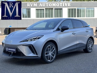 MG 4 Electric Luxury 64 kWh LONG RANGE | SOH 95% | 15.000KM | 360° CAMERA | STOEL & STUURVERWARMING | 7 JAAR MG GARANTIE T/M 07-2031 | ELEKTRISCHE STOEL | DODEHOEK SENSOR | ADAPTIVE CRUISE CONTROL|