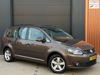 Volkswagen Touran 1.2 TSI Easyline Bluemotion 7p.|Nieuwe Ketting & APK|Stoelverwarming|Climate Control|Bluetooth
