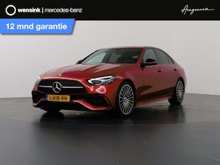 Mercedes-Benz C-klasse 180 AMG Line | Night | Multispaaks velgen | Achteruitrijcamera | Stoelverwarming |