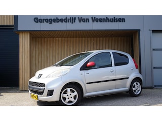 Peugeot 107 1.0-12V 68pk Sportium 5 drs Airco Elek pakket *73272km* Toerenteller 14 inch LM *Goed onderhouden*