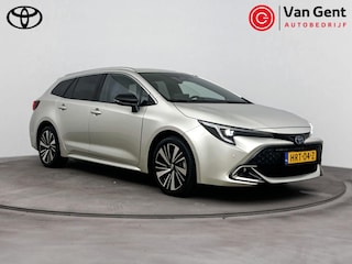 Toyota Corolla Touring Sports Hybrid 140 Dynamic | Apple Carplay / Android Auto | Stoelverwarming | Parkeersensoren voor/achter | Adaptive Cruise | Keyless | Clima | Camera | Full LED | 17 inch