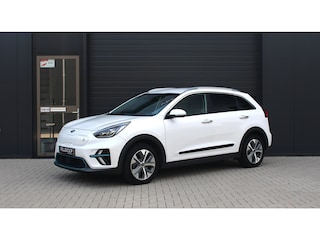 Kia Niro E-Niro ExecutiveLine 64 kWh | Warmtepomp | 3 Fase | Adaptive Cruise | Stoelventilatie | Leder | Camera | Orig NL