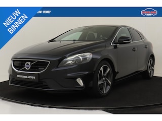Volvo V40 T3 R-DESIGN -PANO.DAK|PREMIUM-SOUND|POWER-SEATS|LEDER|CAMERA|ADAP.CRUISE|STANDKACHEL|ADAP.LED|BLIS|SPORTCHASSIS|KEYLESS|RTI|PRIVACY.GLAS|17"