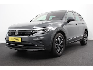 Volkswagen Tiguan 1.5 TSI DSG Active Navigatie Climate Control Adaptive Cruise Camera Control Led Dab Stoelverwarming Lichtmetalen Velgen