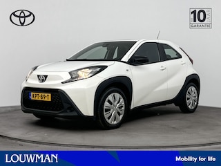 Toyota Aygo 1.0 VVT-i S-CVT Play | Stoelverwarming | Climate Control | Achteruitrijcamera |