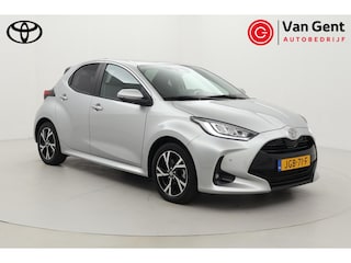 Toyota Yaris 1.5 Hybrid 115 Dynamic | Apple Carplay / Android Auto | Dodehoek detectie | Parkeersensoren voor/achter | Stoel-/stuurverwarming | Adaptive Cruise | Clima | Keyless | Camera | 16 inch