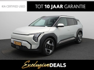 Kia EV3 Plus Advanced 81.4 kWh Leder | Stoelverwarming | Open Dak | LM Velgen 19" | Premium Audio | Elektr. Achterklep | Elektr. Stoel