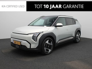 Kia EV3 Plus Advanced 81.4 kWh Leder | Stoelverwarming | Open Dak | LM Velgen 19" | Premium Audio | Elektr. Achterklep | Elektr. Stoel