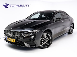 Mercedes-Benz A-klasse 250 e Star Edition AMG Line Night Facelift | Adap. Cruise | Stoelverw. | Sfeerverlichting | Navigatie | App. connect | Camera, Dodehoek waarschuwing