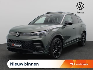 Volkswagen Tiguan 1.5 eHybrid R-Line Edition 272PK DSG Panoramadak, Trekhaak, 360gr. Camera, Black Style, 20" LM Velgen, Head-Up Display, Harman Kardon Audio, Elektr. Achterklep