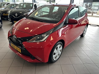 Toyota Aygo 1.0 VVT-i x AIRCO NW APK 75 DKM BJ 2016 !!!