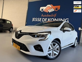 Renault Clio 1.0 TCe Zen / bj.2021 / kleur: wit / apple carpplay/android / navigatie / trekhaak / NAP met 101913 km.en APK 02/2027