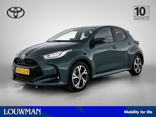 Toyota Yaris 1.5 Hybrid 115 Dynamic Comfort Pack | BTW voertuig | Dodehoek detectie | Stoel+stuurverwarming | Parkeersensoren voor+achter | Draadloze telefoonlader | Apple CarPlay/Android auto |